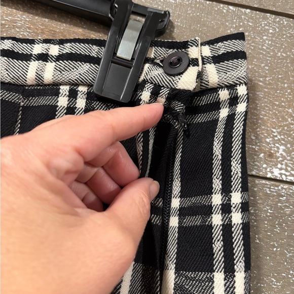 Pendleton Black and White vintage pleated plaid 100% new wool long skirt sz 12 - Picture 3 of 9